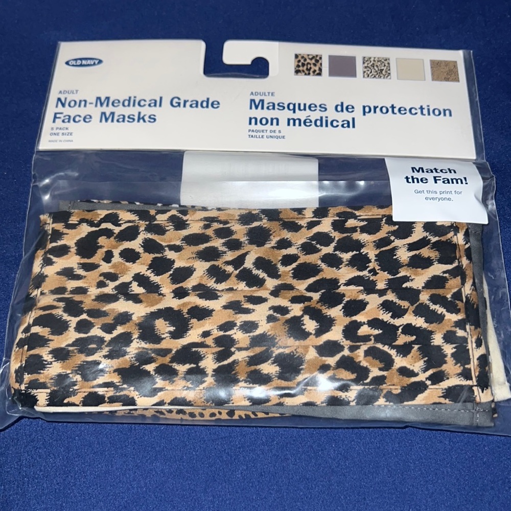 5 Pack face masks from Old Navy!